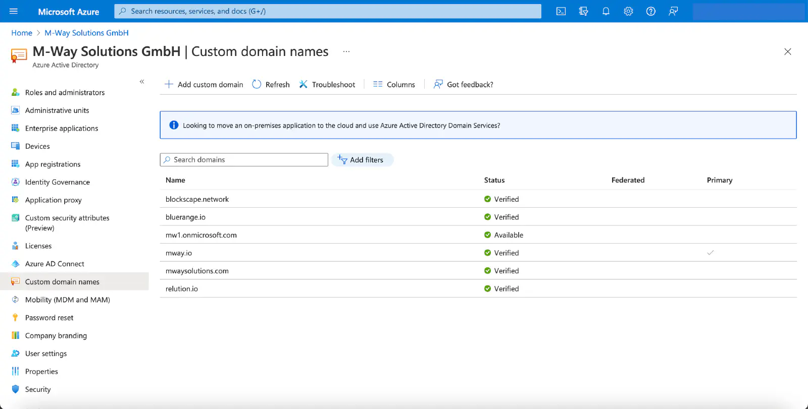 Ajout du domaine personnalisé du serveur Relution dans Azure Active Directory