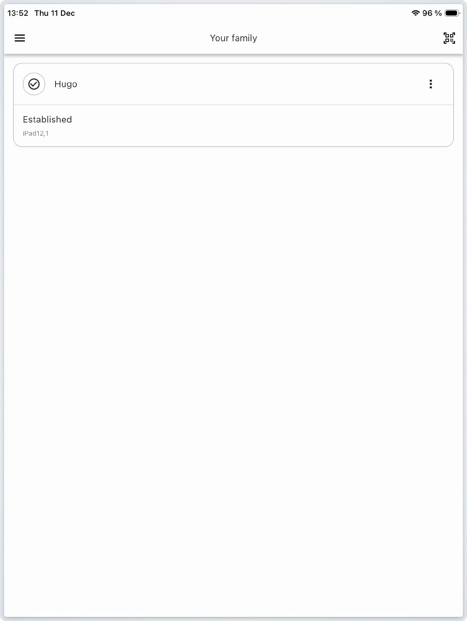 Relution Parent App homepage showing linked student devices with pairing status